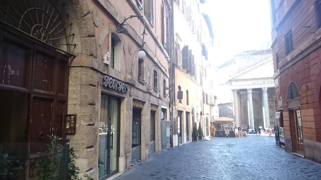 Frühstückspension Al Pantheon Con Thomas Mann